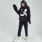Set: Printed Round-hem Pullover + Sweatpants