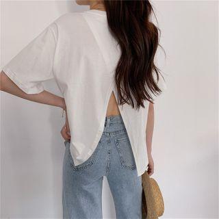Plain Slit-back Short-sleeve T-shirt