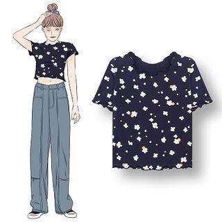 Floral Short-sleeve Lettuce Edge Cropped Top Navy Blue - One Size