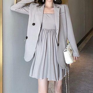 Double-breasted Blazer / Spaghetti Strap Dress / Pleated Skirt