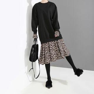 Mock Two-piece Long-sleeve Leopard Print Panel Midi Dress Black - One Size