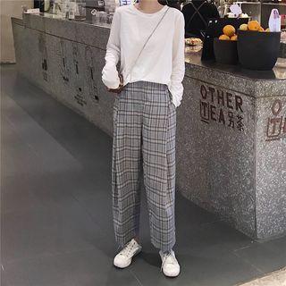 Plain Long-sleeve Loose-fit T-shirt / Plaid Pants
