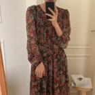 Long-sleeve Floral Chiffon Midi Dress Black - One Size