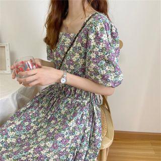 Square-neck Floral Lace-ups Dress