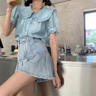 Frilled Short-sleeve Blouse / Fringed High-waist Denim Skirt