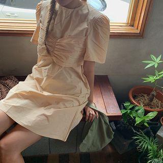Shirred Front Short-sleeve Shift Dress