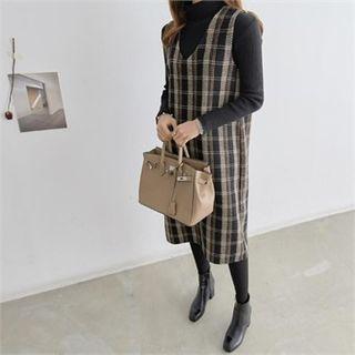 V-neck Sleeveless Plaid Wool Blend Midi Dress