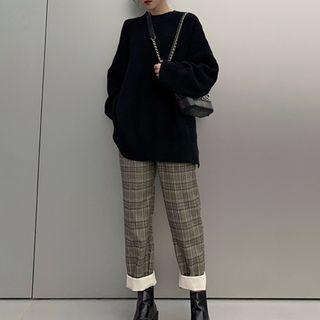 Plain Sweater / Plaid Straight-cut Pants