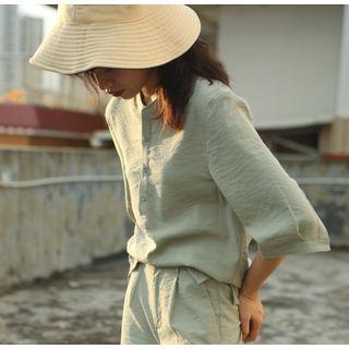 Set: 3/4-sleeve Top + Straight-fit Pants