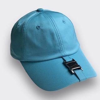 Buckled Cap