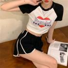 Short-sleeve Lettering Print Cropped Raglan T-shirt / Sweatshorts