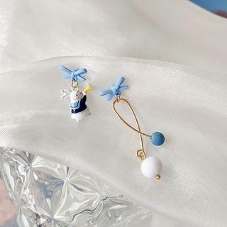 Asymmetrical Rabbit Drop Earring 1 Pair - Blue & White - One Size