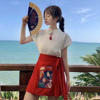Tassel Accent Short-sleeve Top / A-line Skirt