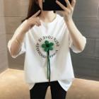 Elbow-sleeve Lettering Floral-accent T-shirt