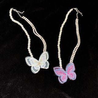Embroidered Butterfly Faux Pearl Choker