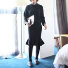 Set: Drop-shoulder Knit Top + Ruffle-hem Skirt