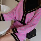 Set: V-neck Pattern Cardigan + Band-waist Skirt