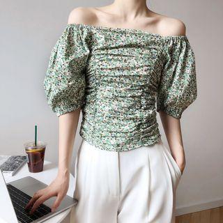 Floral Puff-sleeve Shirred Blouse