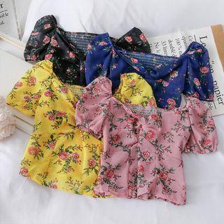Short-sleeve Knotted Crop Blouse