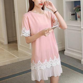 Lace Trim Pleated Hem Short Sleeve Dress