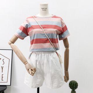 Set: Striped T-shirt + Plain Shorts
