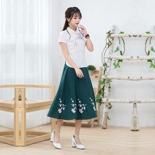 Flower Embroidered Short Sleeve Cheongsam Top