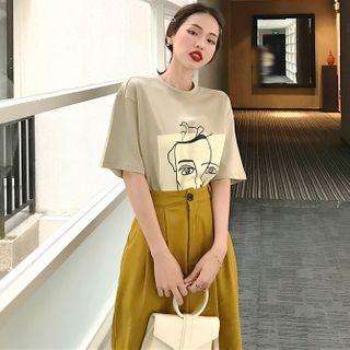 Turtleneck Long-sleeve Mesh Top / Printed Short-sleeve T-shirt / High-waist Shorts