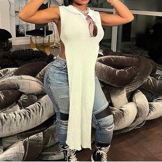 Sleeveless Long Hooded Knit Top
