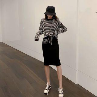Striped Long-sleeve T-shirt / Straight Fit Skirt