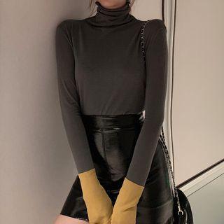 Contrast Cuff Long Sleeve High Neck Top