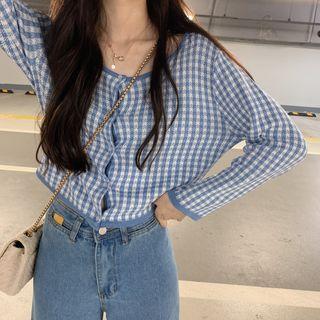 Cropped Plaid Knit Top