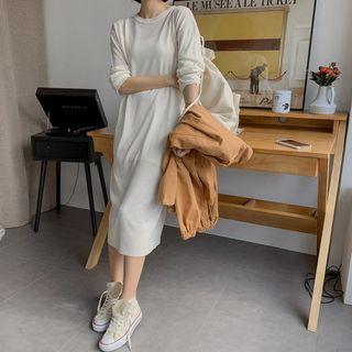Colored Loose-fit Long Knit Dress