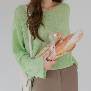 Pastel Slit-side Light Knit Top