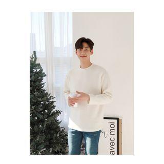 Round-neck Napped Knit T-shirt