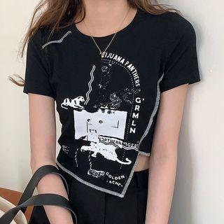 Short-sleeve Asymmetric Print T-shirt