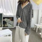 V-neck Striped Light Jacket Stripes - Black & White - One Size