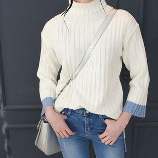Turtle-neck Contrast-trim Dip-back Knit Sweater
