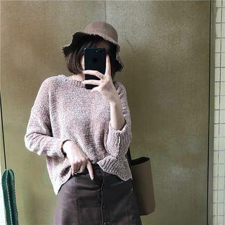 Scalloped Hem Round Neck Sweater
