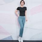 Sport Set: Yoga Pants + Short-sleeve T-shirt