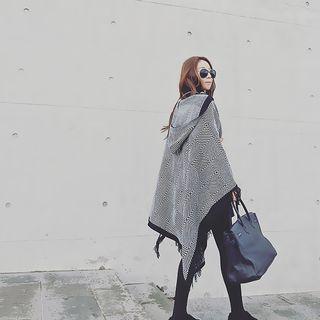 Geometry Hooded Poncho Poncho - One Size