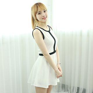 Contrast-trim Sleeveless A-line Mini Dress