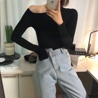 Long Sleeve Off-shoulder Plain Top