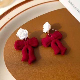 Sterling Silver Ribbon Ear Stud / Clip-on Earring