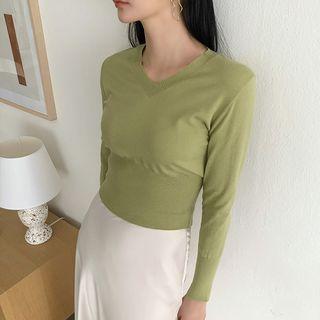 V-neck Tube-hem Knit Crop Top