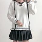Frill Trim Lace-up Hoodie