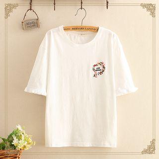 Floral Wheal Embroidered Short-sleeve Top