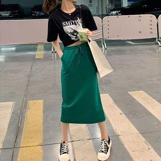 Set: Short-sleeve Printed T-shirt + Drawstring Plain Slit Skirt