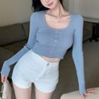 Hook And Eye Cropped Knit Top