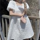 Short-sleeve Square Neck Dress White Dress With Hat - One Size