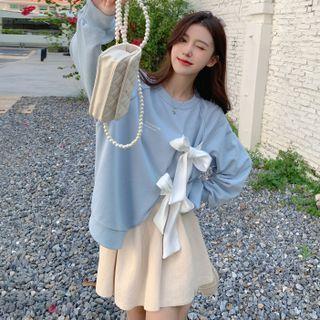 Lettering Bow-front Sweatshirt / Mini A-line Skirt